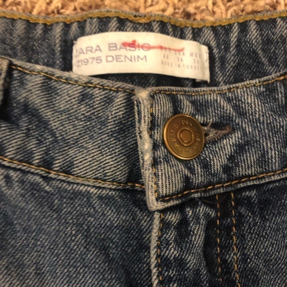 Zara Rose Sequin Detail Distressed Relaxed Fit Jean Sz 4 - Picture 5 of 7